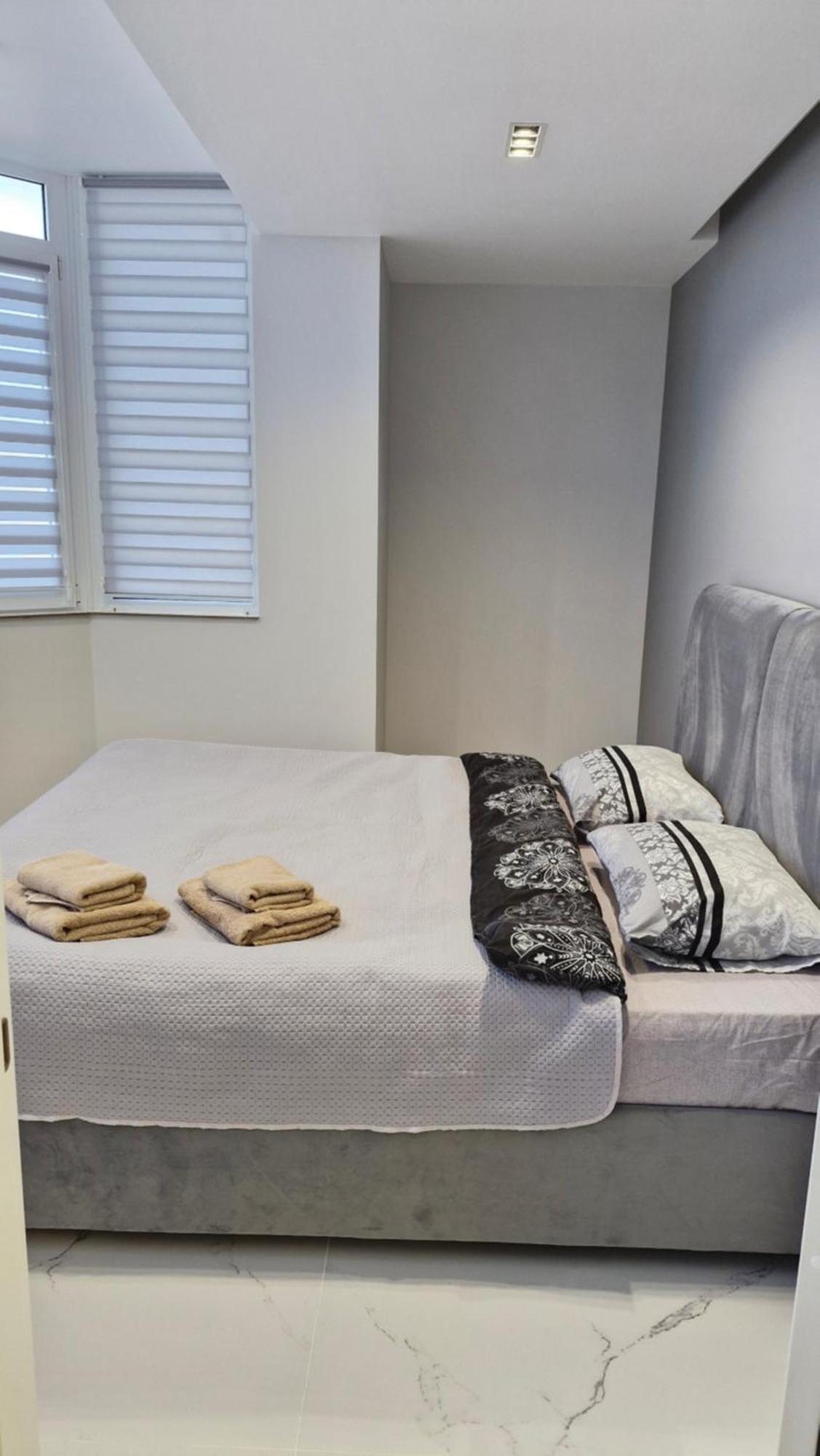 Аэропорт Кишинев 24&24 Apartment ภายนอก รูปภาพ